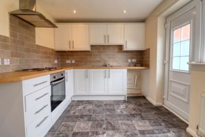 Kitchen/Diner- click for photo gallery
